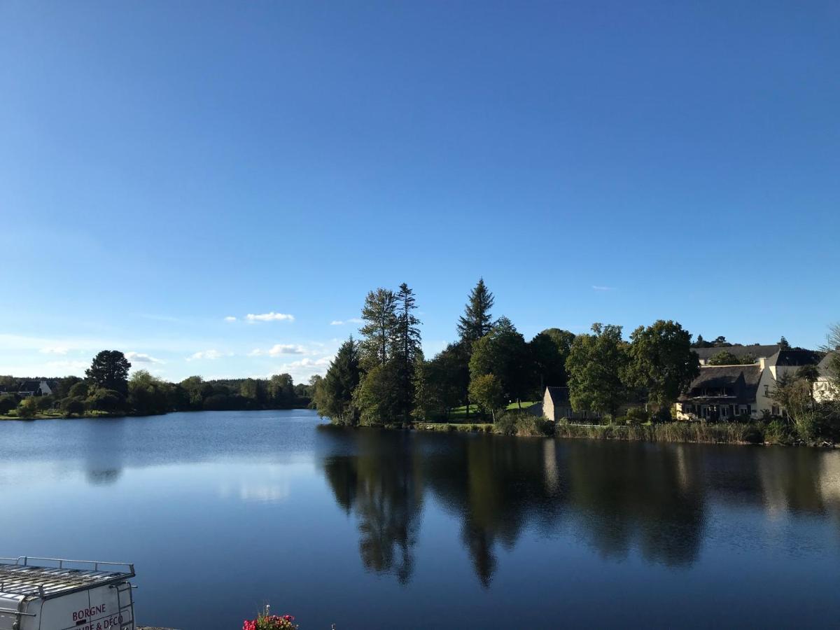 Vue Sur Le Lac Huelgoat Exterior foto